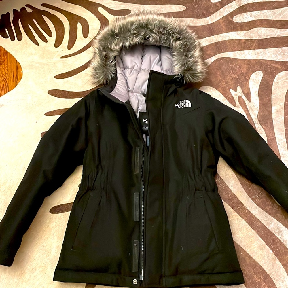 North face perfect condition girls winter coat size 7/8